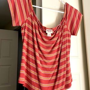 Cute off the shoulder crop top